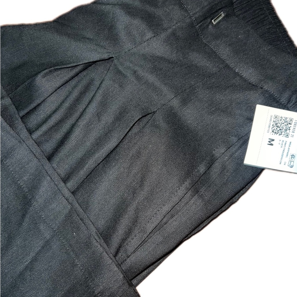 Black trousers